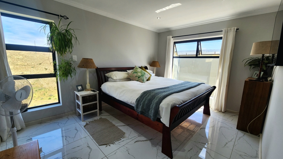 3 Bedroom Property for Sale in Hartenbos Heuwels Western Cape